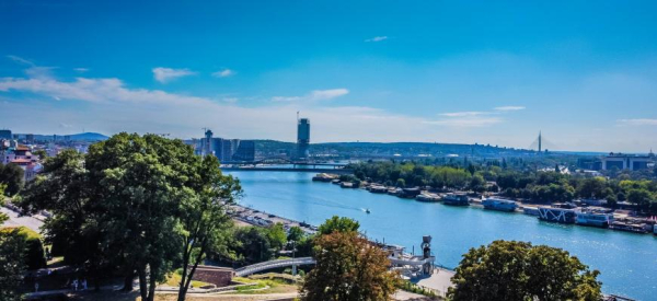 Сербы массово продают жильё за бесценок. Где искать самые горячие предложения?