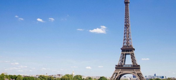 Во Франции хотят упростить продление ВНЖ Во Франции хотят упростить продление ВНЖ