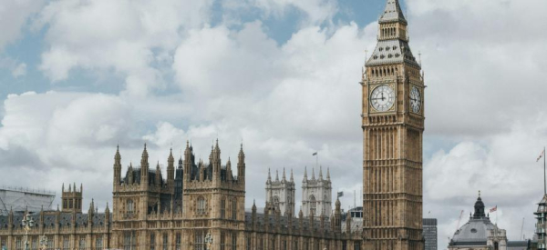 Британские лорды требуют вернуть инвесторскую визу Британские лорды требуют вернуть инвесторскую визу