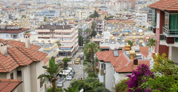 О чем недоговаривают риелторы Турции: лайфхаки по выбору квартиры у моря