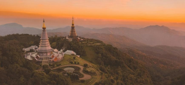 Власти Таиланда объявили войну «виза-ранам» Власти Таиланда объявили войну «виза-ранам»